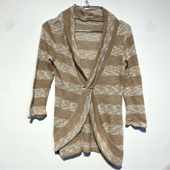 🛍️ 4 for 20$ / Smart Set Stripes Open Neck Sweater / Tan / S - Picture 1 of 10